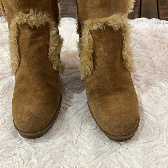 Ruffhewn fur trimmed wedge heeled boots size 6 - Picture 5 of 9